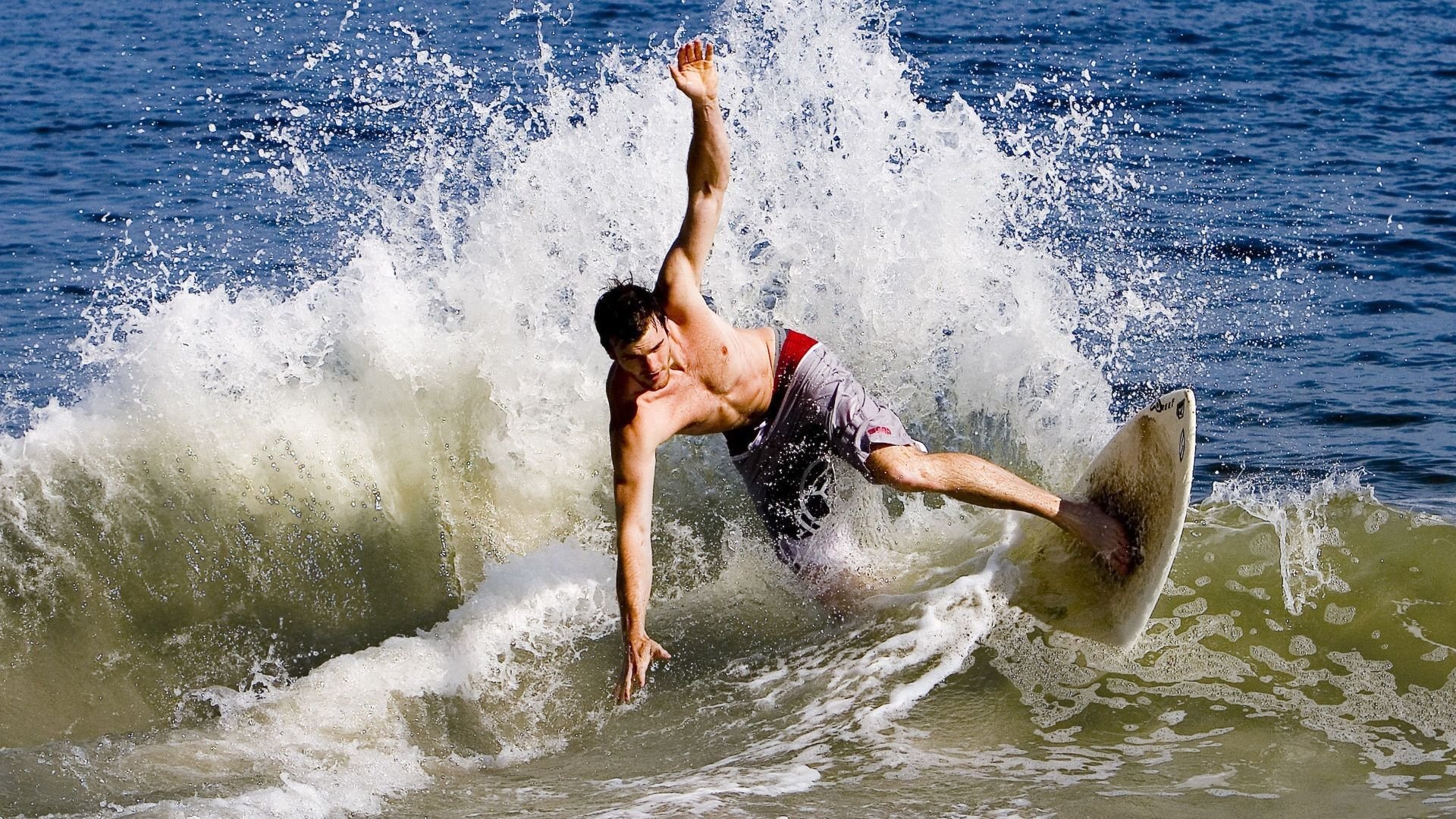 姆巴佩降维打击，当法国风暴席卷爱尔兰，新西兰的阴影在何处？