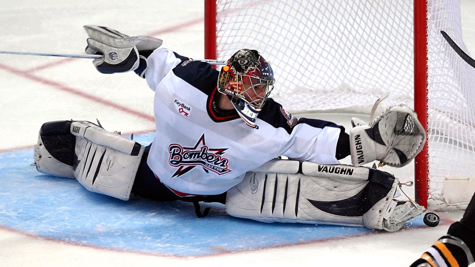 德甲争冠战之夜,利拉德稳定输出不掉线,竞技场上的绝对稳定如何炼成?