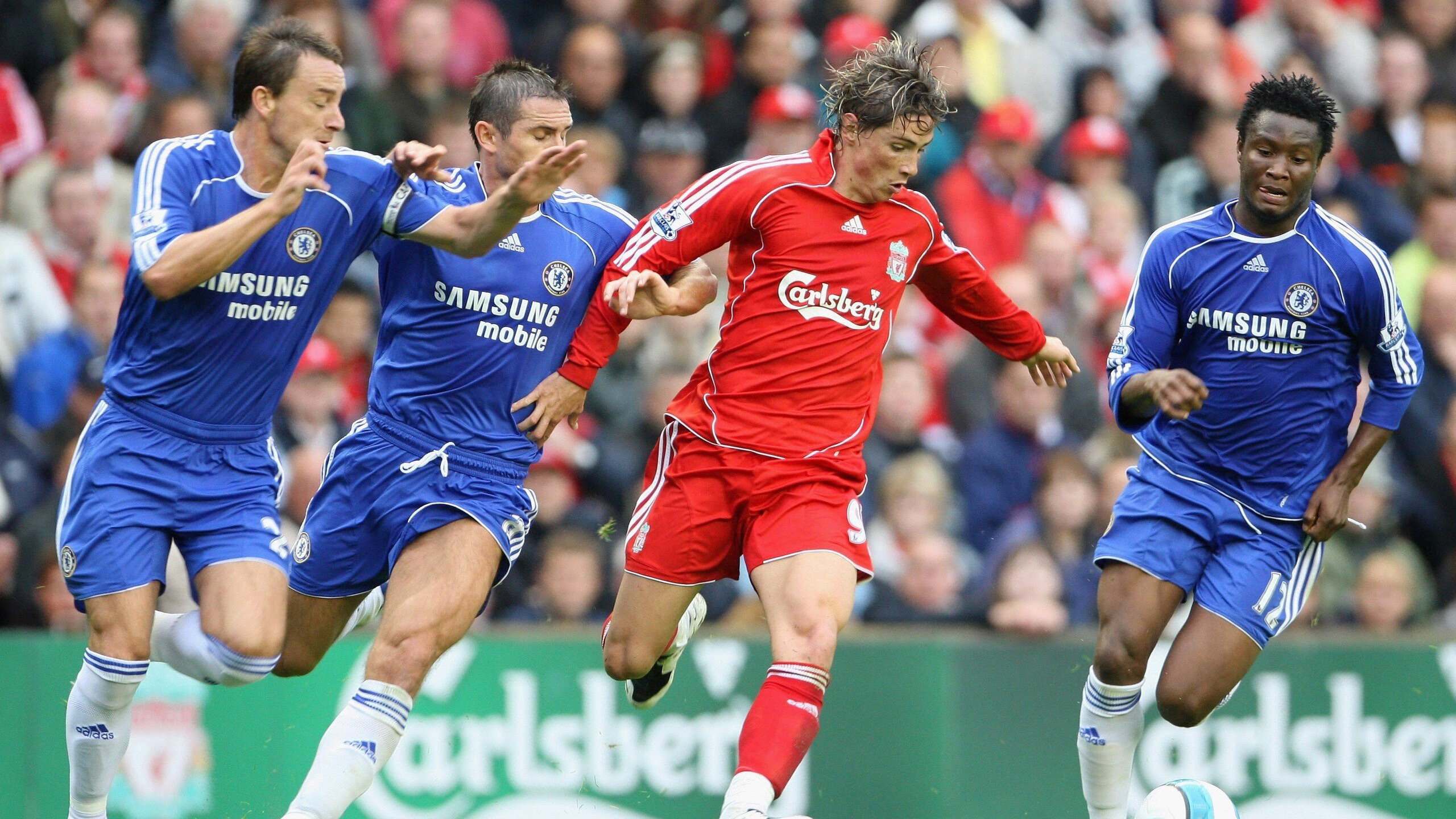 当法拉利红遇上探戈蓝，佛罗伦萨冲垮阿根廷的赛道启示录